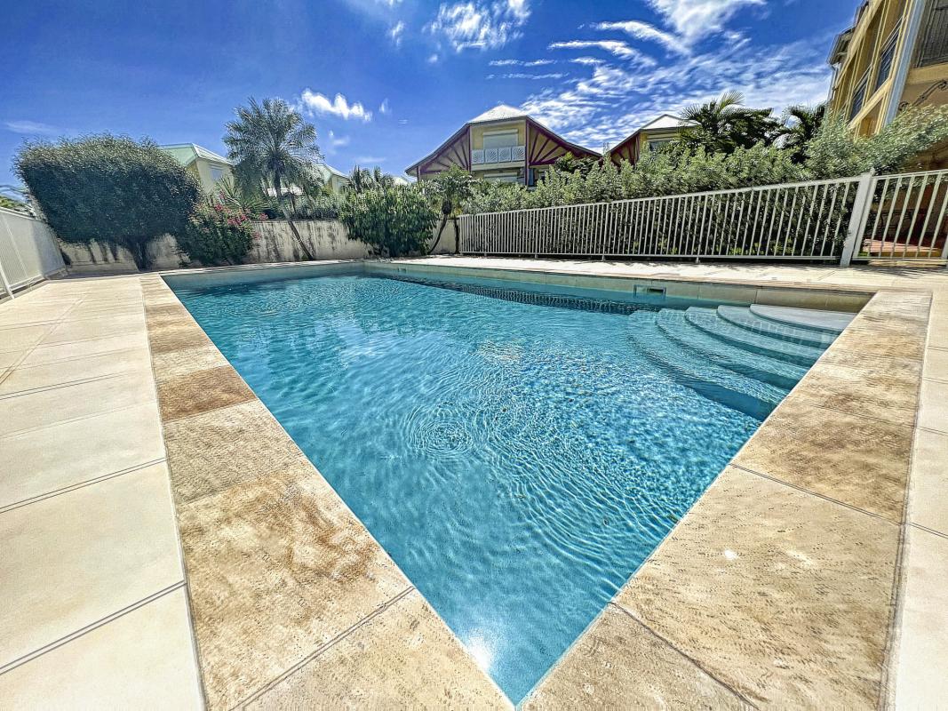 A louer villa 8 personnes Orient Bay Saint Martin-piscine-3